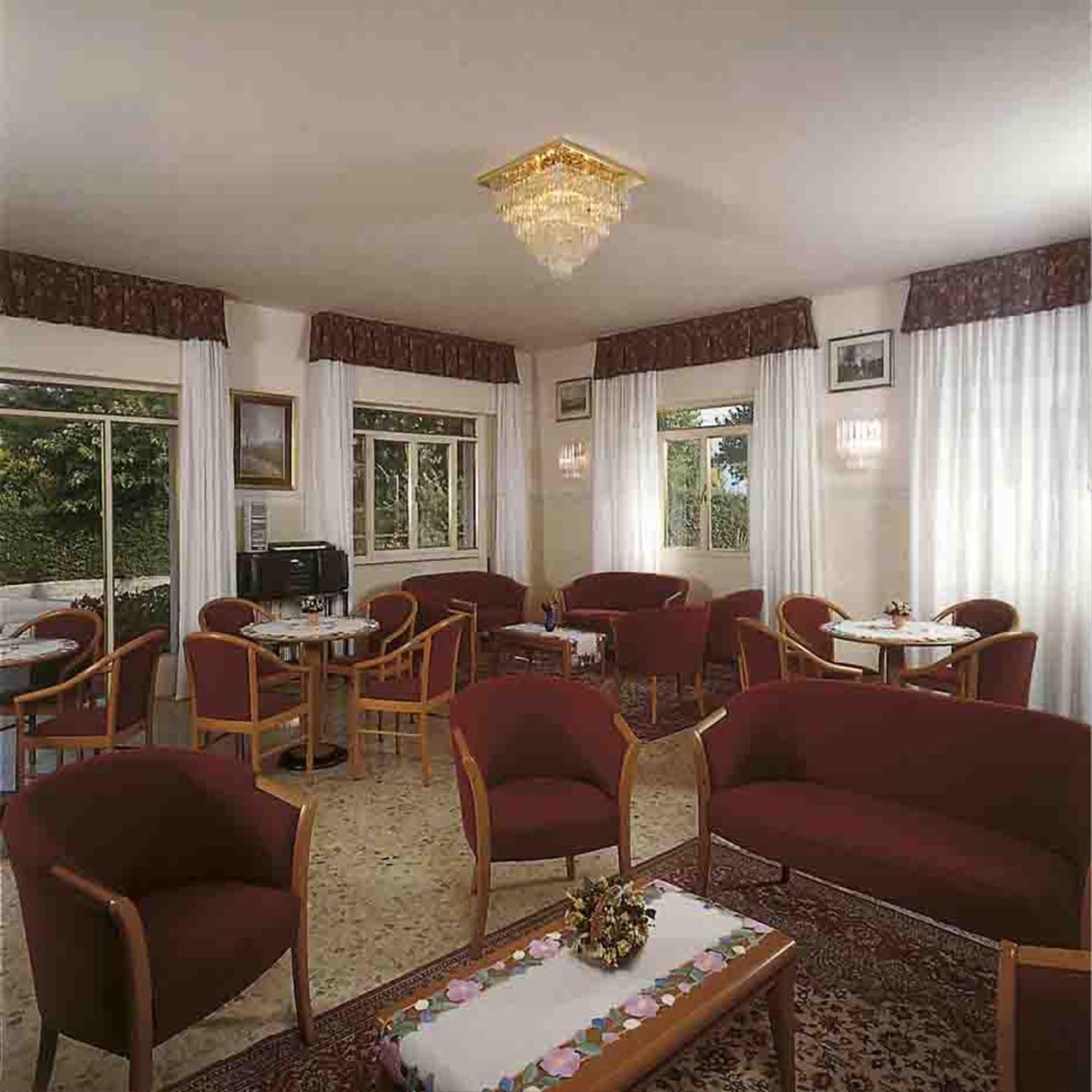 Residence Miralago Rooms & Apartments Manerba del Garda Εξωτερικό φωτογραφία